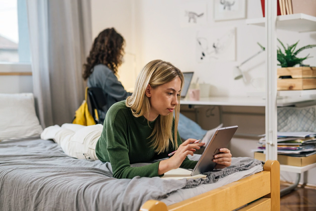 La colocation à Paris offre des avantages considérables.