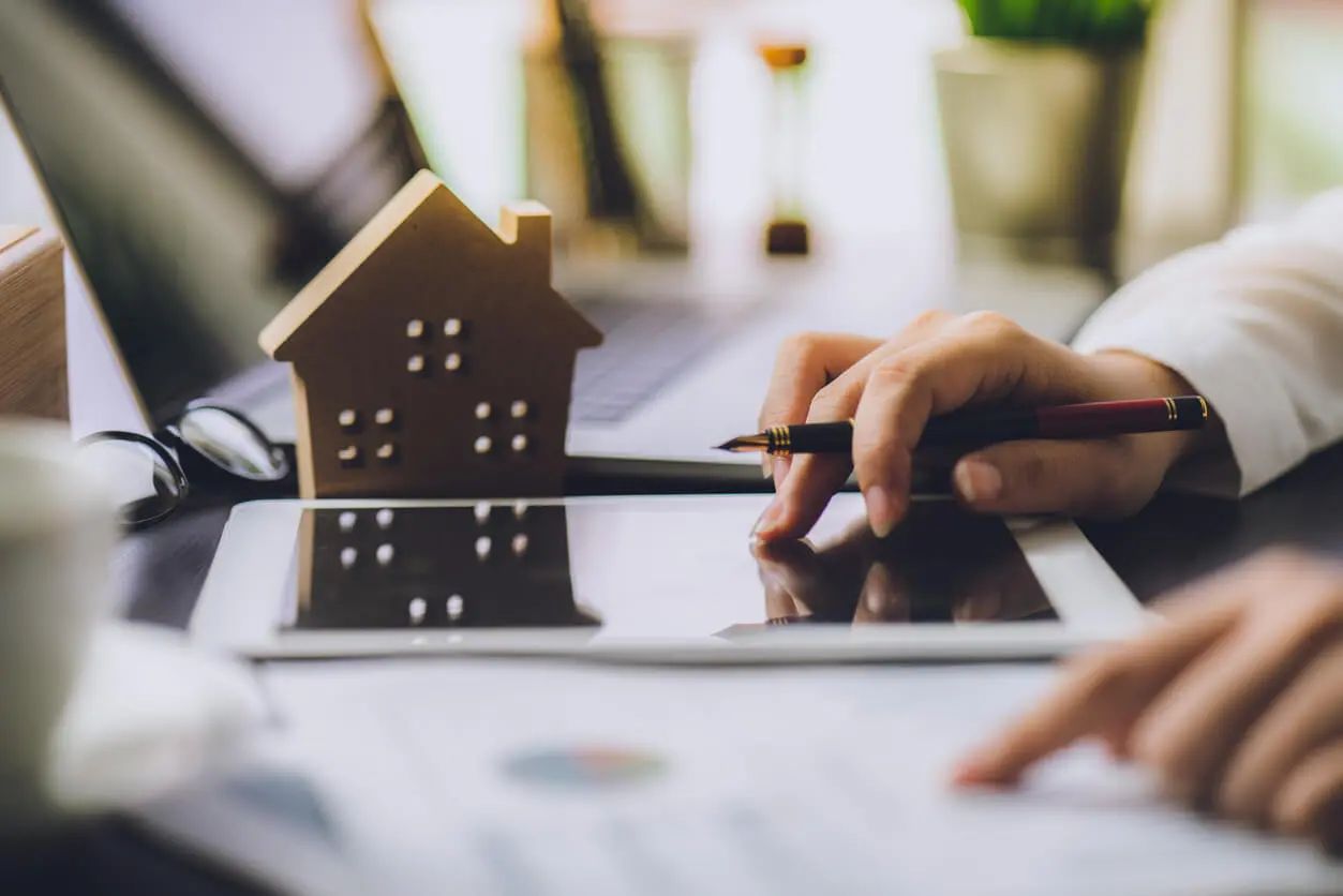 Avec la déduction travaux avant mise en location, les propriétaires bénéficient d'un grand avantage fiscal pour amortir leurs dépenses.