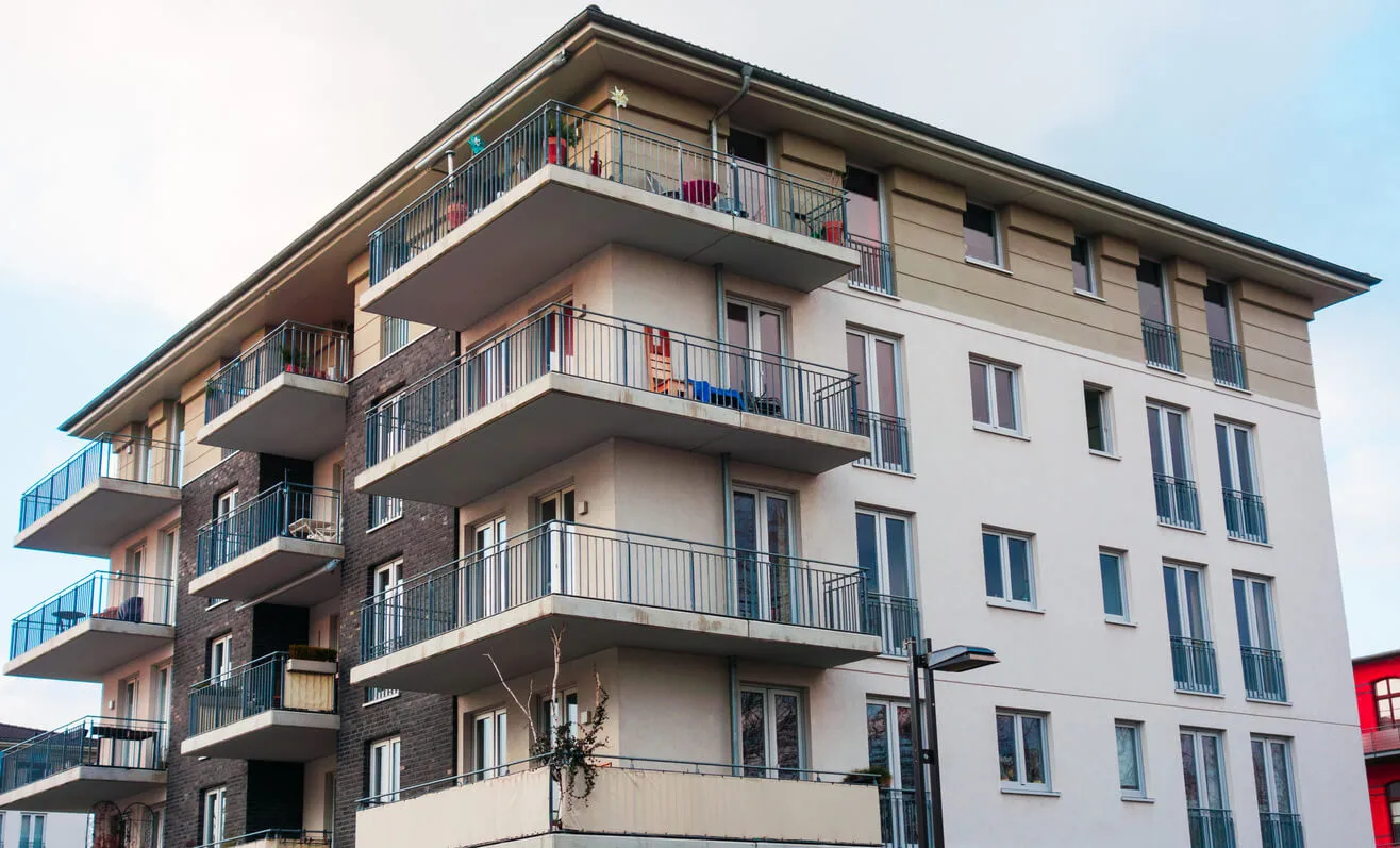 Gestion locative avantages et inconvénients : le point pour les bailleurs
