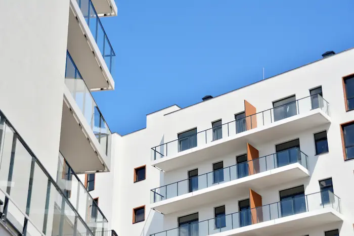 Gestion locative bureaux vide Golfe Juan : maximisez vos loyers