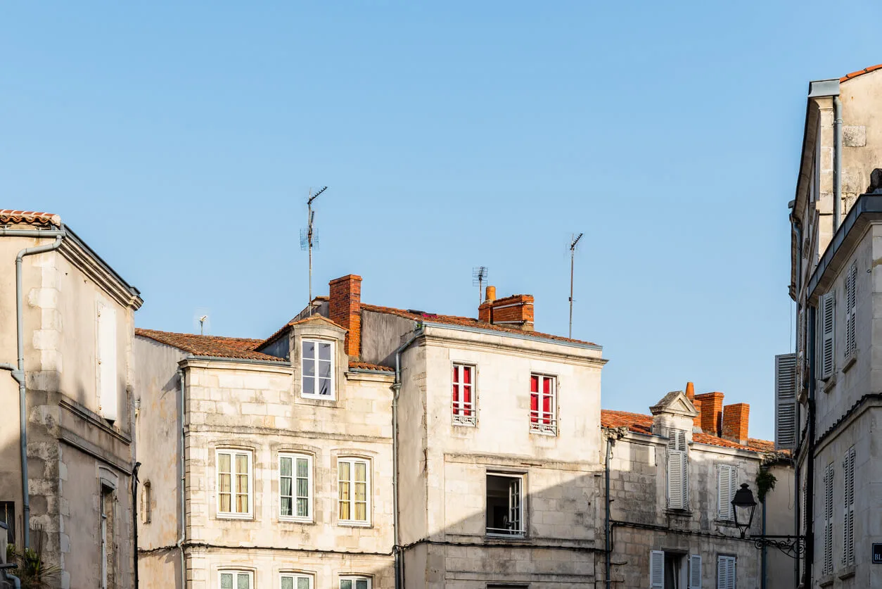 Gestion location La Rochelle : confiez-vous à une agence expérimentée